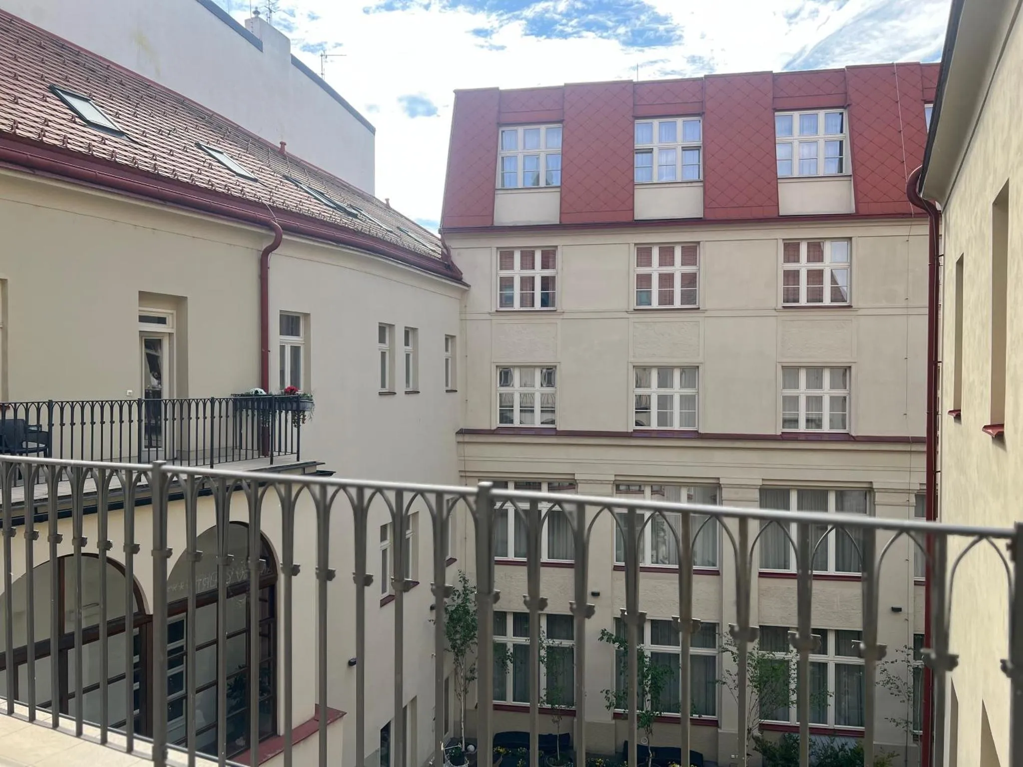 Náhled galerie Dvoulůžkový pokoj s balkonem 5